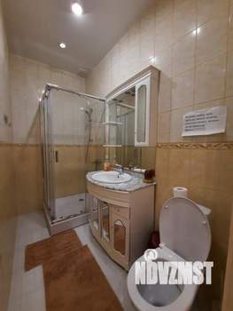 Дом 450м&sup2;, 3-этажный, участок 6 сот.  