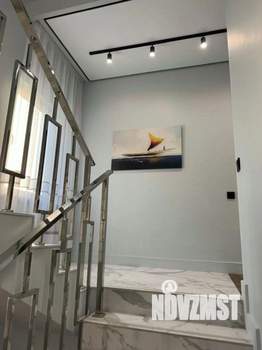 Дом 267м&sup2;, 3-этажный, участок 4 сот.  