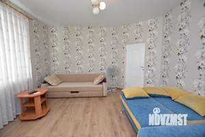Дом 252м², 3-этажный, участок 5 сот.  