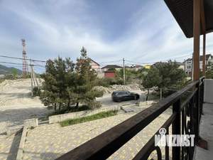 Коттедж 335м&sup2;, 2-этажный, участок 6 сот.  