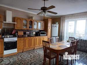 Дом 460м², 3-этажный, участок 7 сот.  