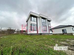 Дом 140м², 2-этажный, участок 5 сот.  