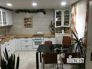 Дом 90м², 3-этажный, участок 5 сот.  