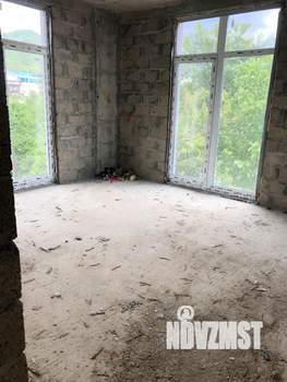 Дом 263м&sup2;, 2-этажный, участок 4 сот.  