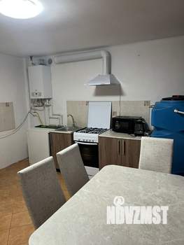 Дом 160м², 3-этажный, участок 217 сот.  