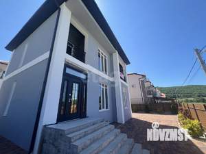 Дом 170м&sup2;, 2-этажный, участок 4 сот.  