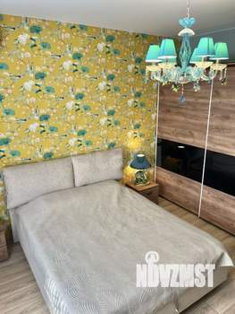 Дом 275м&sup2;, 4-этажный, участок 4 сот.  