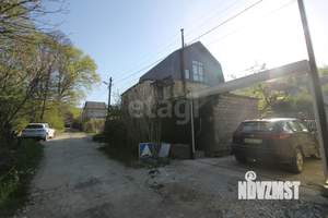 Дом 110м&sup2;, 3-этажный, участок 4 сот.  