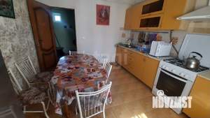 Дом 71м&sup2;, 2-этажный, участок 3 сот.  