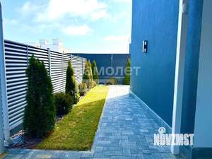 Коттедж 398м², 2-этажный, участок 5 сот.  