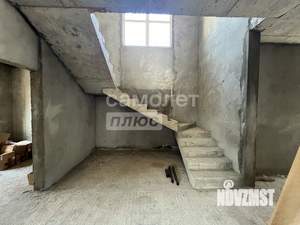 Дом 190м&sup2;, 2-этажный, участок 3 сот.  