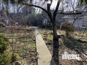 Дом 60м&sup2;, 1-этажный, участок 6 сот.  