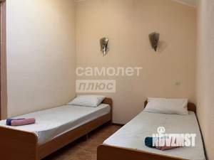 Дом 439м&sup2;, 3-этажный, участок 5 сот.  