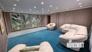 Дом 512м&sup2;, 2-этажный, участок 5 сот.  