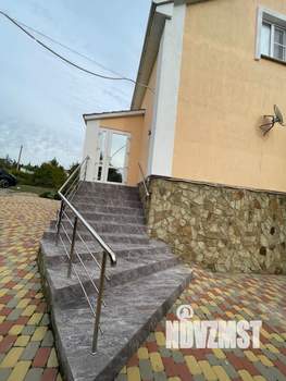 Дом 270м&sup2;, 2-этажный, участок 9 сот.  