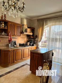 Дом 409м&sup2;, 3-этажный, участок 4 сот.  