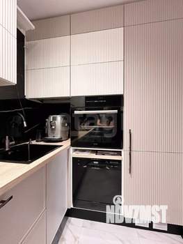 Дом 129м&sup2;, 2-этажный, участок 3 сот.  