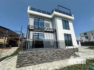 Дом 330м&sup2;, 3-этажный, участок 4 сот.  