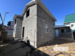 Дом 160м², 2-этажный, участок 4 сот.  