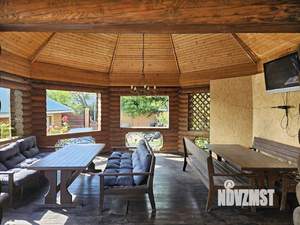 Дом 256м&sup2;, 3-этажный, участок 13 сот.  