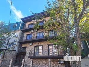 Коттедж 517м², 4-этажный, участок 2 сот.  