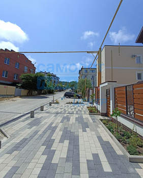 Дом 397м², 4-этажный, участок 4 сот.  