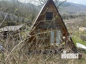 Дом 50м&sup2;, 1-этажный, участок 10 сот.  