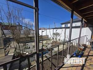 Дом 240м&sup2;, 3-этажный, участок 7 сот.  