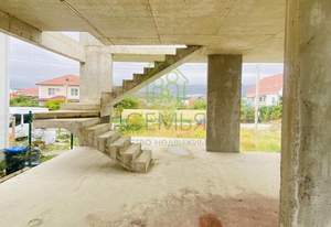 Дом 140м&sup2;, 2-этажный, участок 3 сот.  