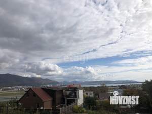 Дом 195м&sup2;, 2-этажный, участок 6 сот.  