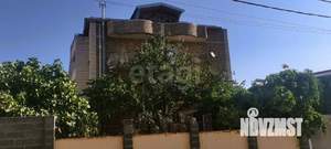 Дом 450м&sup2;, 3-этажный, участок 6 сот.  