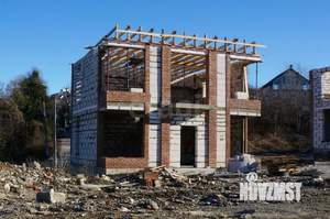 Дом 120м&sup2;, 2-этажный, участок 3 сот.  