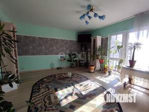 Дом 241м², 3-этажный, участок 7 сот.  