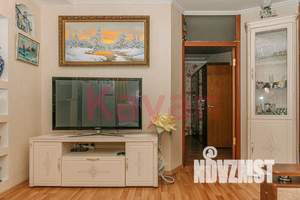 Дом 170м², 3-этажный, участок 1 сот.  
