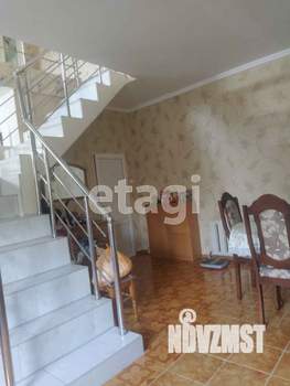 Дом 197м&sup2;, 2-этажный, участок 7 сот.  