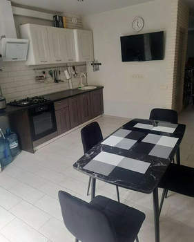 Дом 130м², 3-этажный, участок 1 сот.  