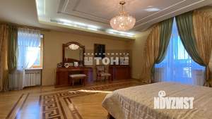 Коттедж 560м&sup2;, 4-этажный, участок 6 сот.  