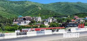 Дом 232м&sup2;, 3-этажный, участок 7 сот.  