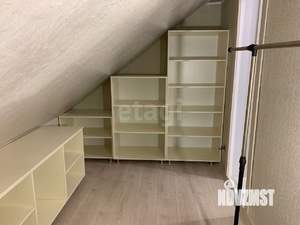 Дом 188м&sup2;, 3-этажный, участок 14 сот.  