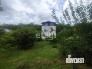 Дом 221м&sup2;, 3-этажный, участок 5 сот.  