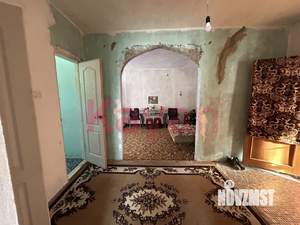 Дом 180м&sup2;, 3-этажный, участок 7 сот.  