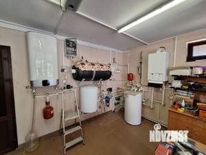Дом 280м², 3-этажный, участок 6 сот.  
