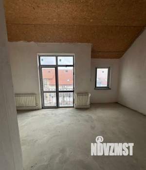 Таунхаус 135м², 3-этажный, участок 1 сот.  