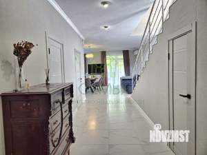 Таунхаус 278м&sup2;, 3-этажный, участок 2 сот.  