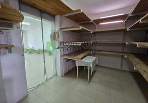 Дом 614м&sup2;, 3-этажный, участок 5 сот.  