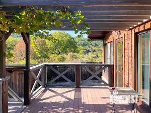 Дом 100м&sup2;, 1-этажный, участок 6 сот.  