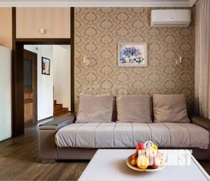 Дом 176м&sup2;, 3-этажный, участок 2 сот.  