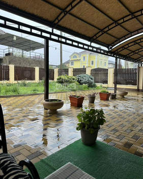 Дом 350м², 3-этажный, участок 4 сот.  