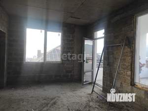 Дом 271м², 3-этажный, участок 3 сот.  