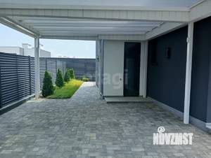 Дом 265м&sup2;, 2-этажный, участок 6 сот.  